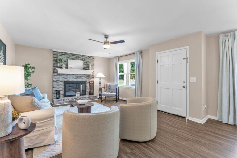 Does Home Staging Help Sell a House in Greenville, SC? 2 After Staging Project in Easley SC